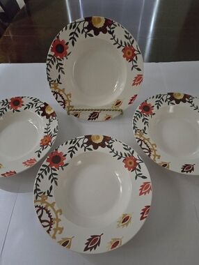 Set Of 4 Cook's Essentials Stoneware Floral Soup Bowls  "FALL COLORS" EUC 8 1/2"